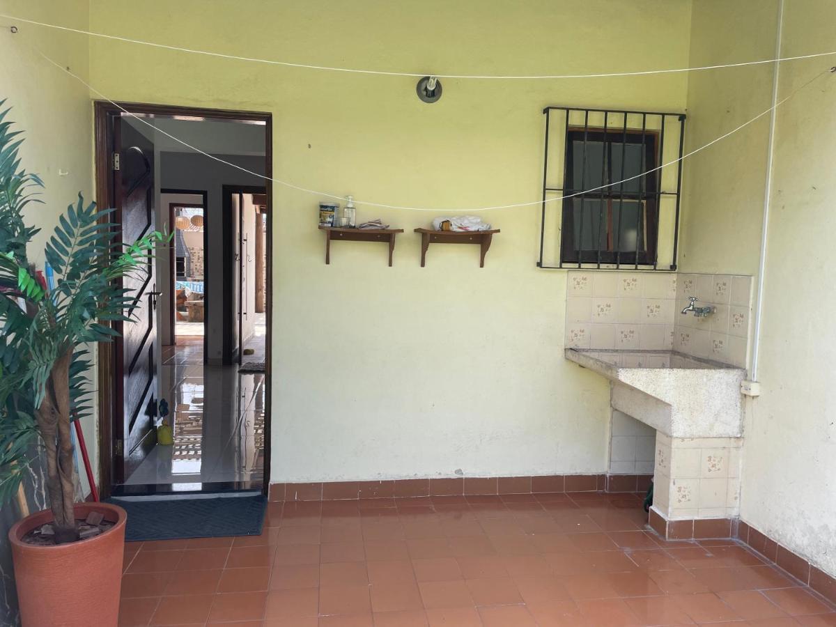 فيلا كاراغواتاتوبافي Casa Na Martim De Sa المظهر الخارجي الصورة