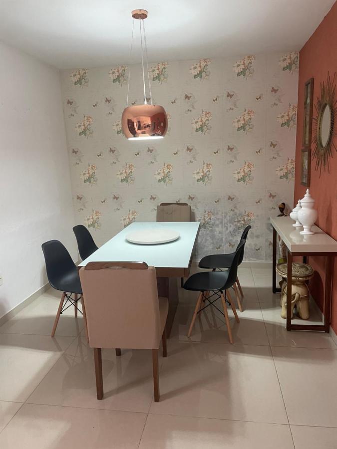 فيلا كاراغواتاتوبافي Casa Na Martim De Sa المظهر الخارجي الصورة